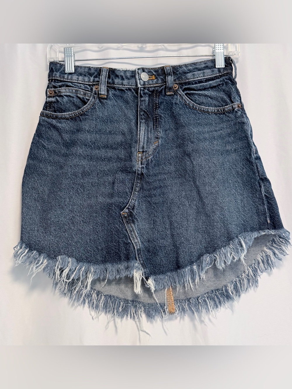 We The Free (Free People) Bailey Fray Denim Mini Skirt Size 25 High Rise Raw Hem